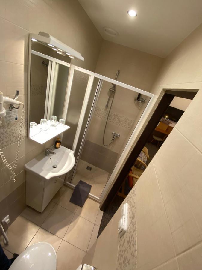 Chaloupka Guest house 3*