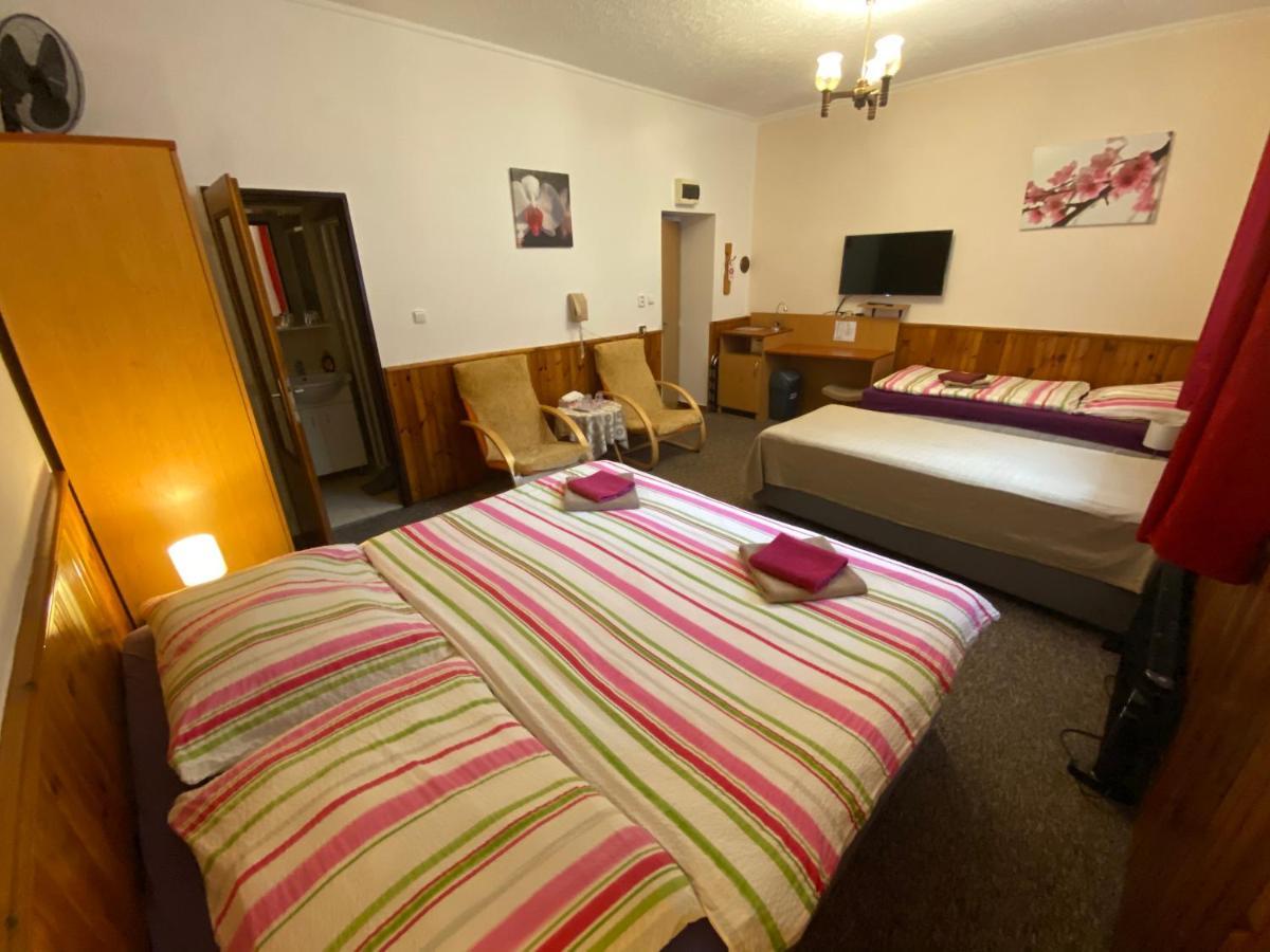 Chaloupka Guest house