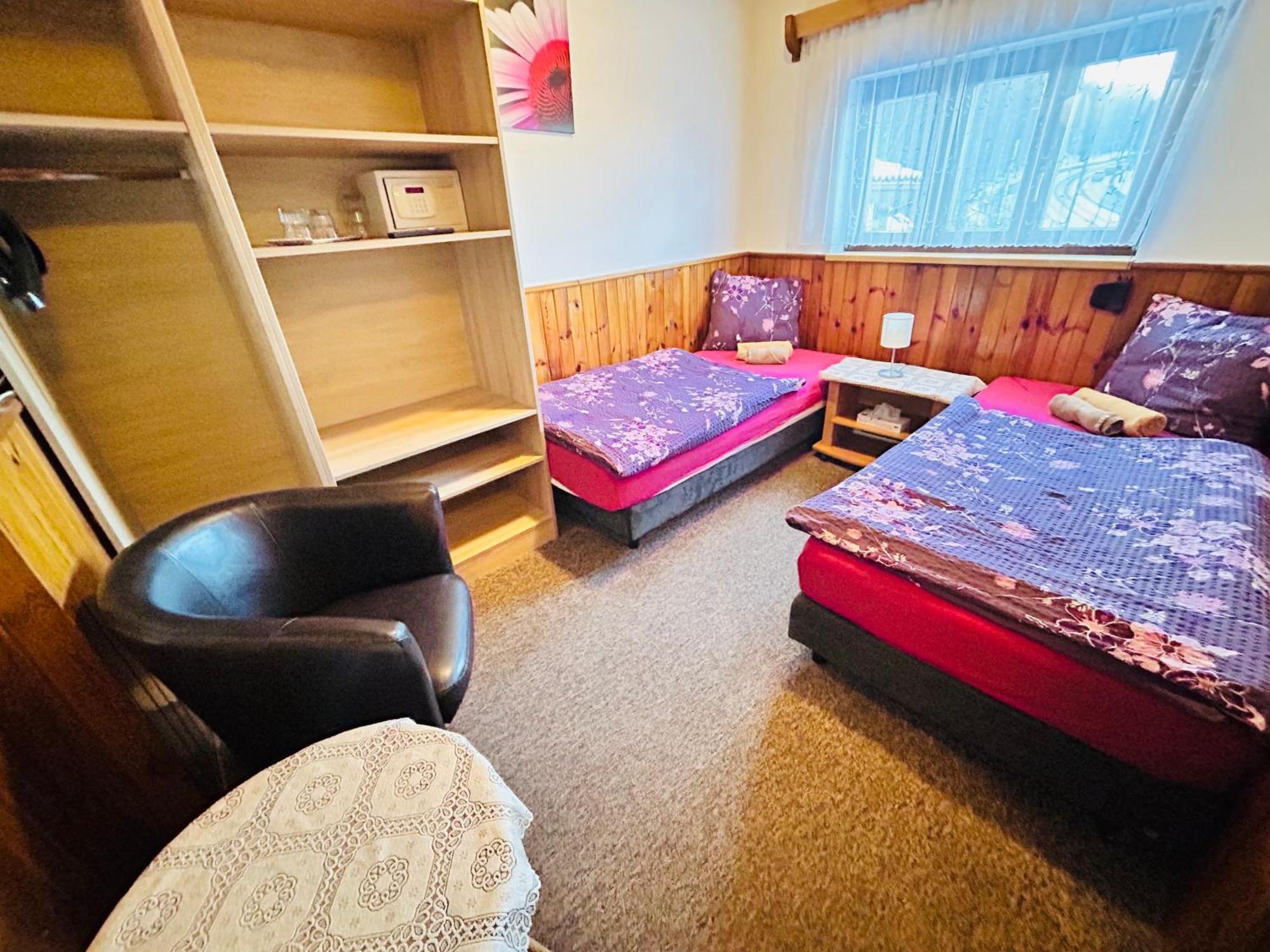 Guest house Chaloupka 3*